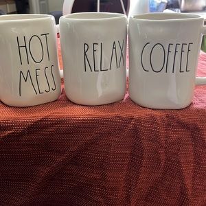Rae Dunn 3 Mug Set!